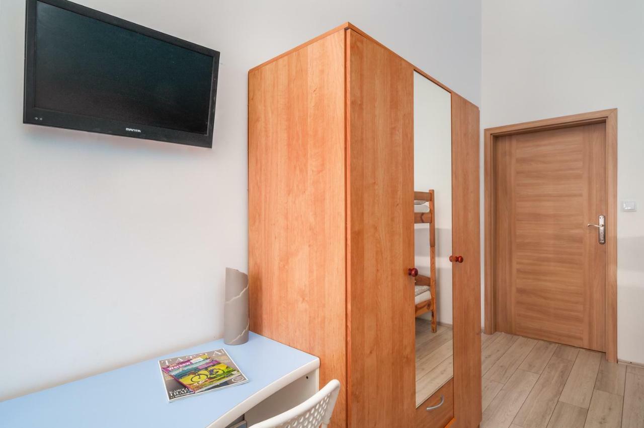 Puffa Hostel Lux วอร์ซอ ห้อง รูปภาพ