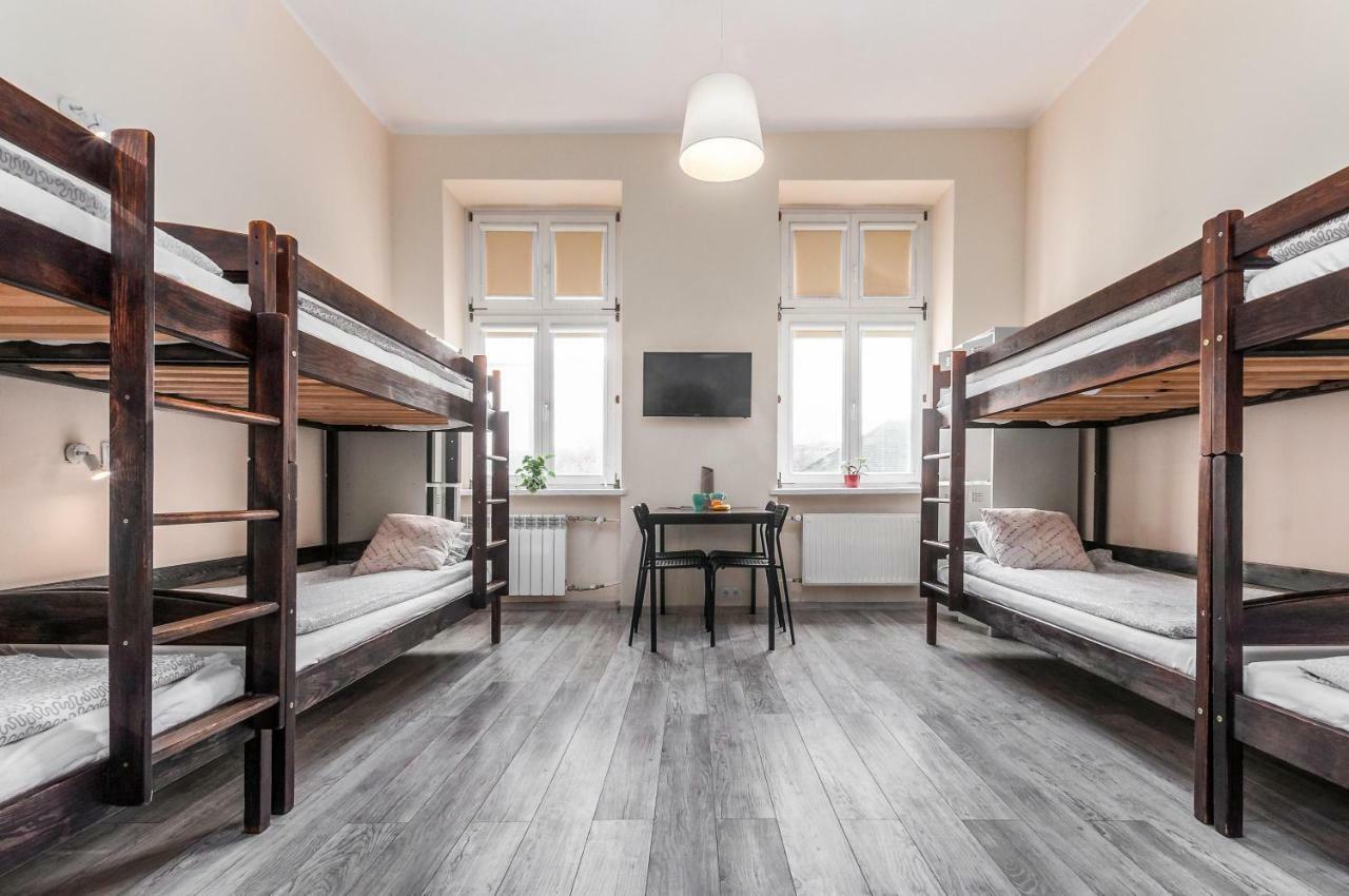 Puffa Hostel Lux วอร์ซอ ภายนอก รูปภาพ